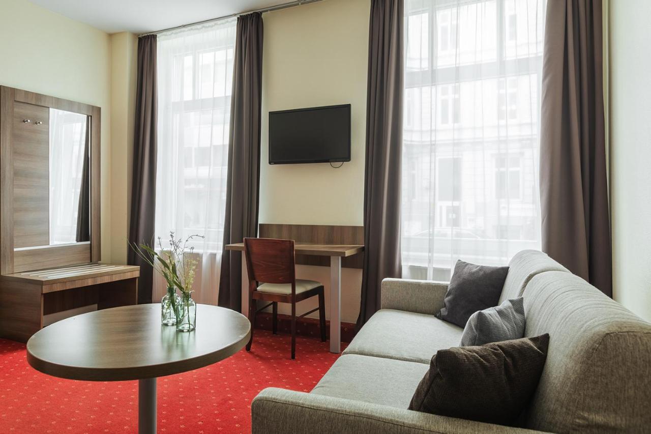 อโกรา ซิตี้ อพาร์ต ลีฟวิ่ง เดอะซิตี้ Hotel ฮัมบูร์ก ภายนอก รูปภาพ
