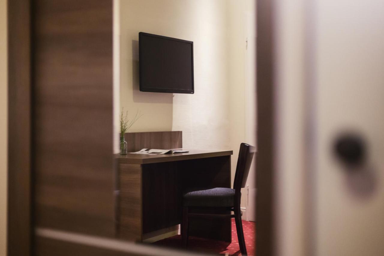 อโกรา ซิตี้ อพาร์ต ลีฟวิ่ง เดอะซิตี้ Hotel ฮัมบูร์ก ภายนอก รูปภาพ