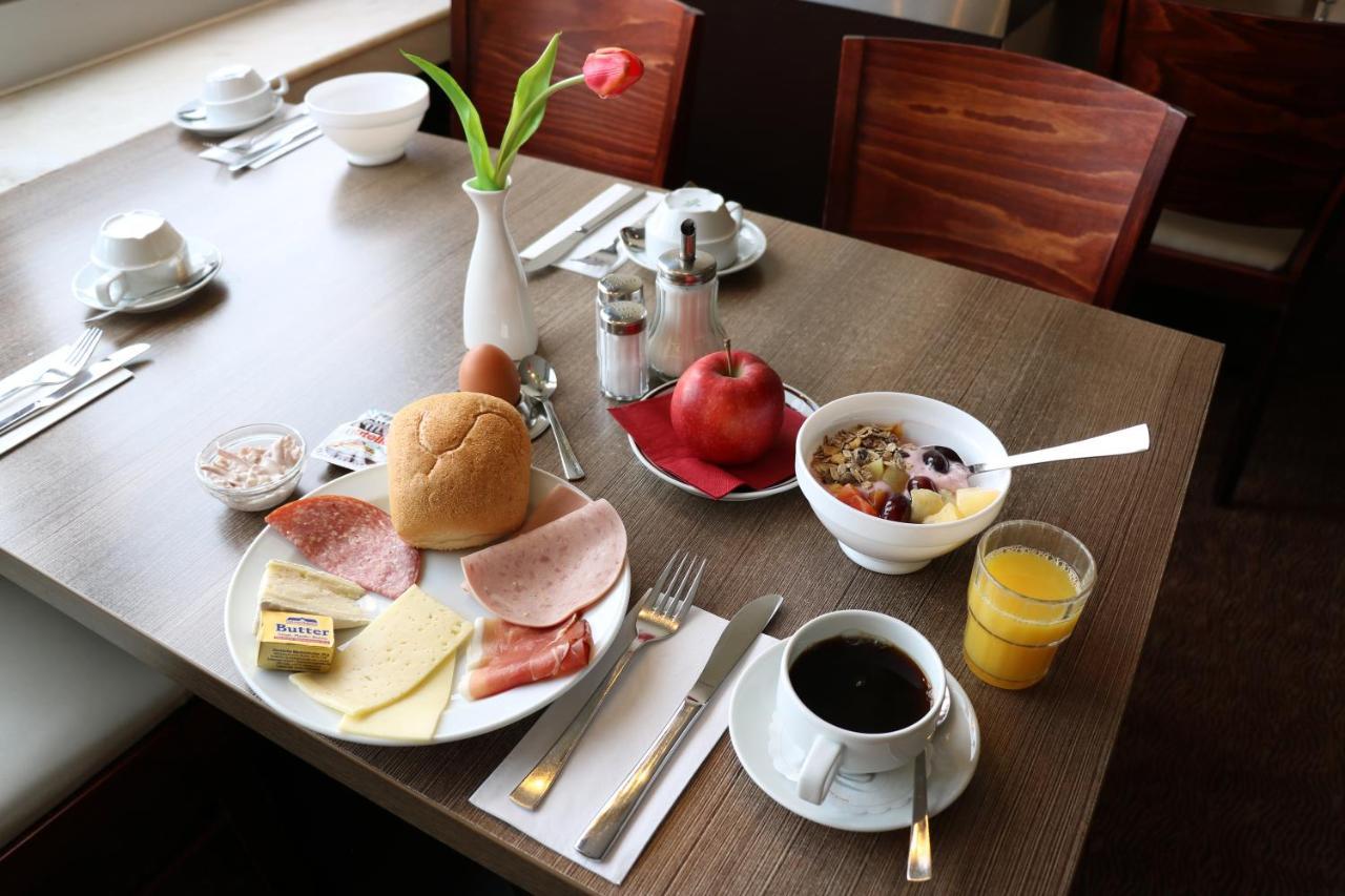 อโกรา ซิตี้ อพาร์ต ลีฟวิ่ง เดอะซิตี้ Hotel ฮัมบูร์ก ภายนอก รูปภาพ